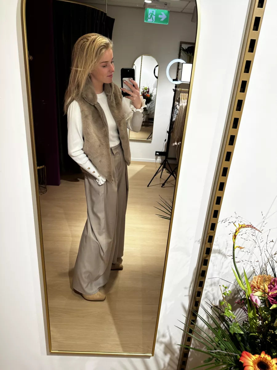 Studio Jolie Gea Gilet - Taupe