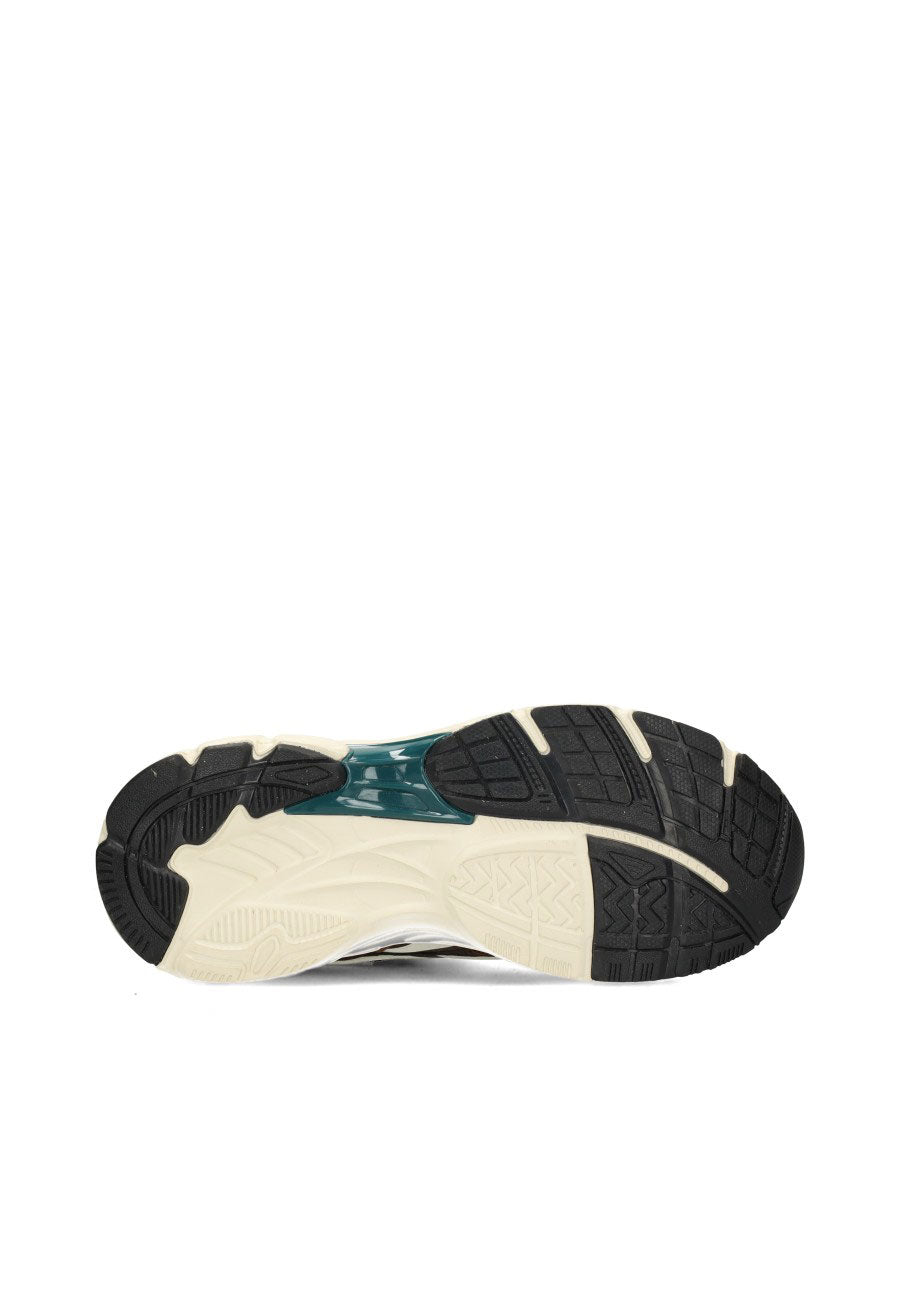 Posh Ginny Sneaker - Posh