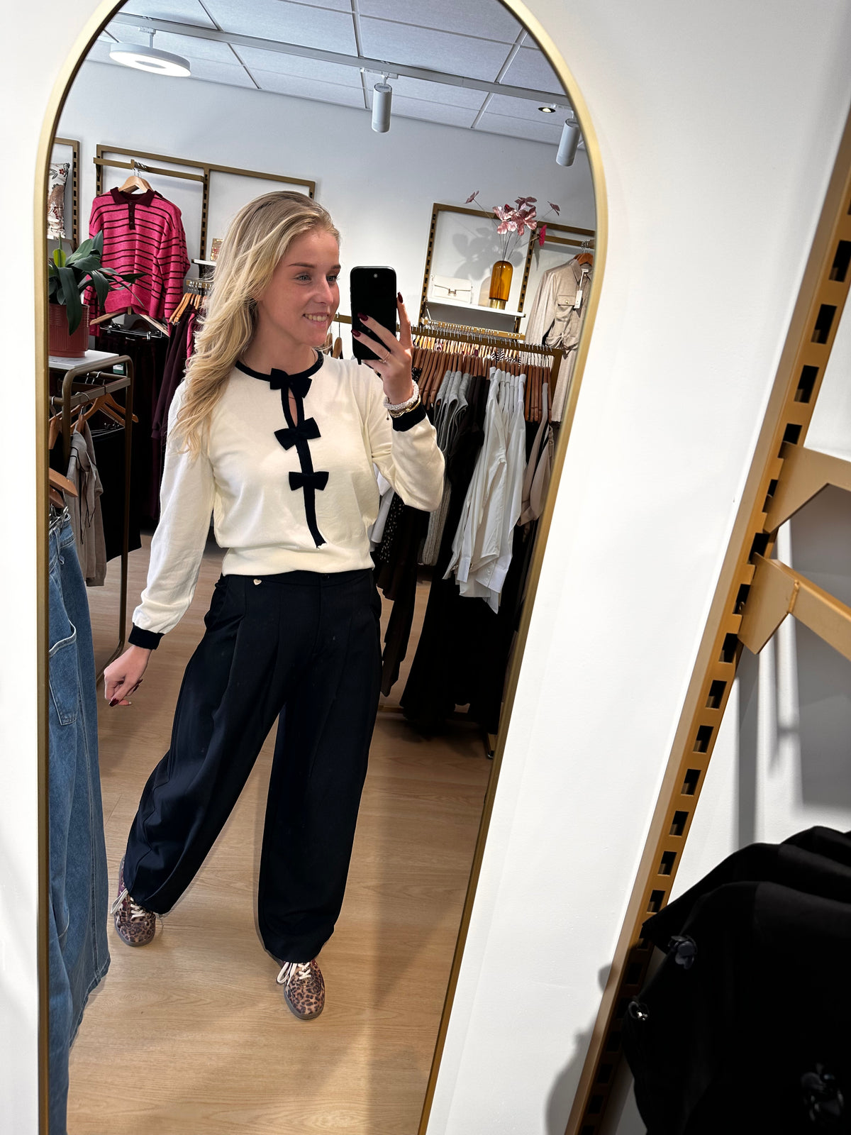 Amelie Burnaby trui Off white - Amélie & Amélie