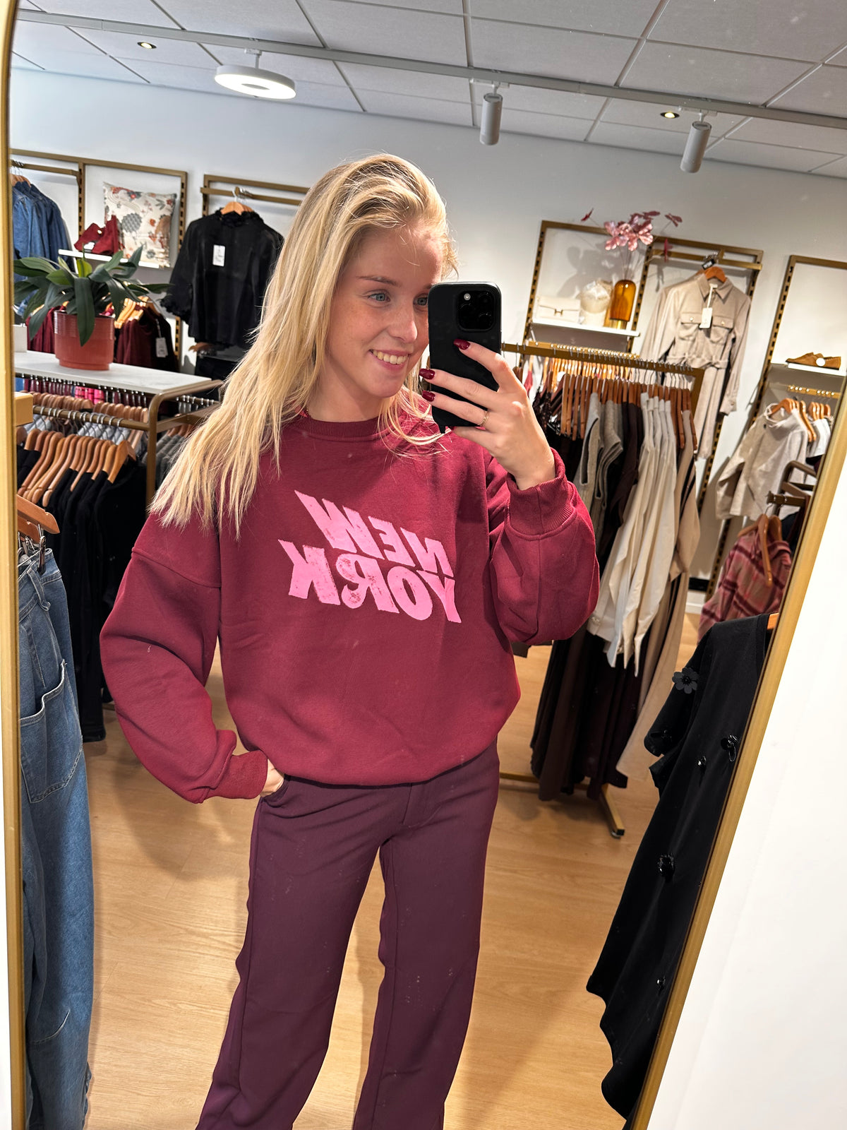 Studio Jolie Sweater New York Bordeaux - Studio Jolie