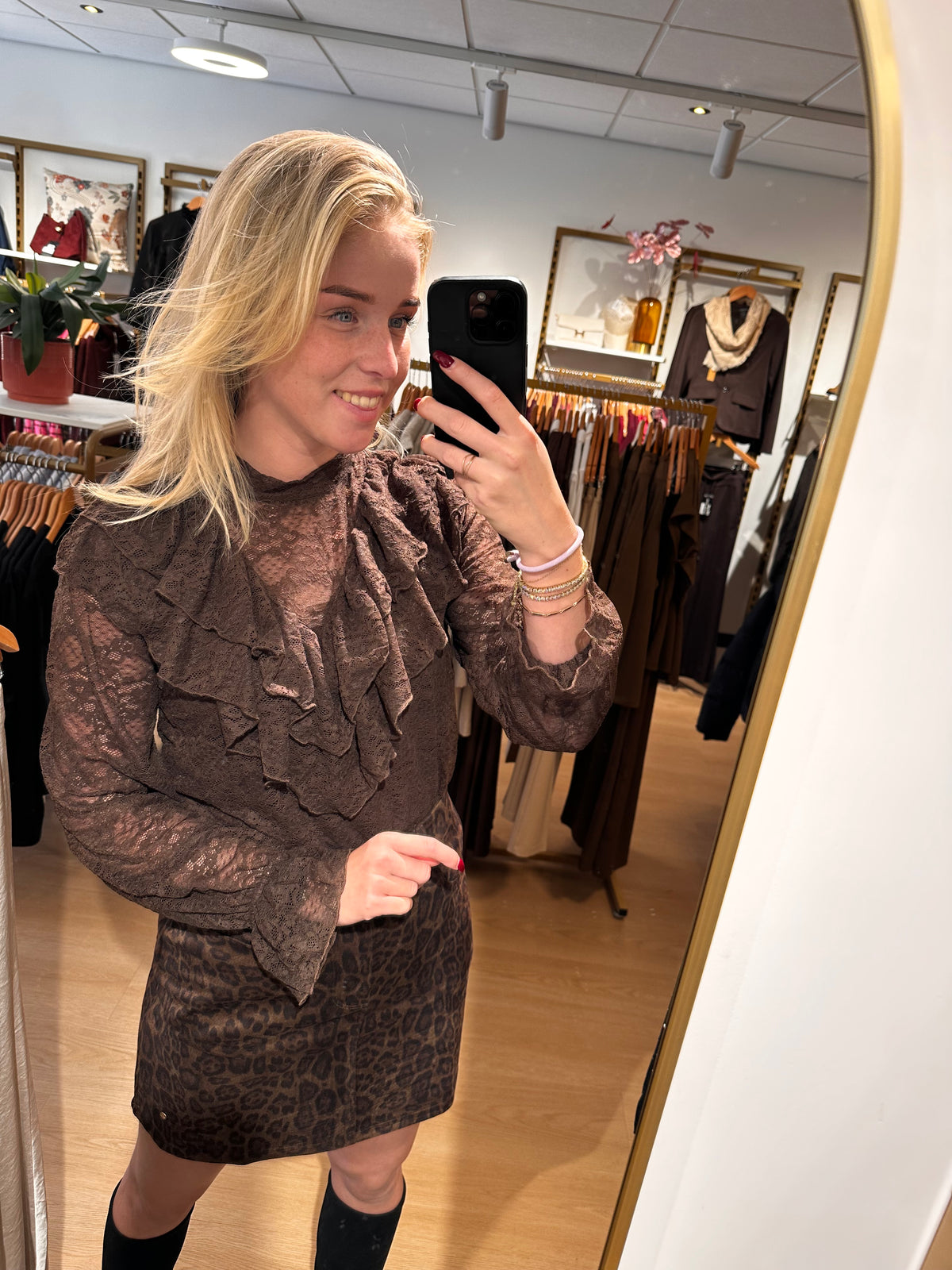 Studio Jolie Top pien Bruin