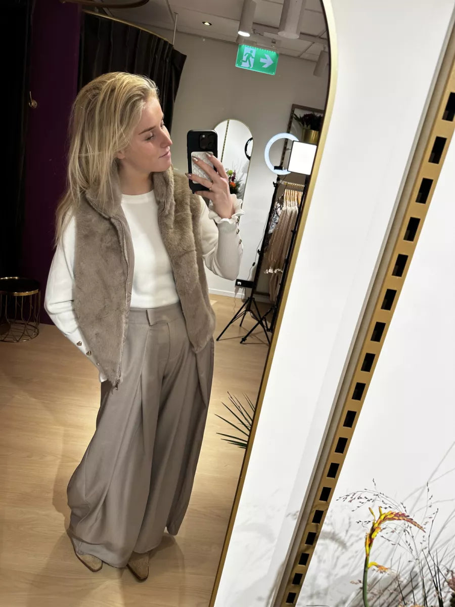 Studio Jolie Gea Gilet - Taupe